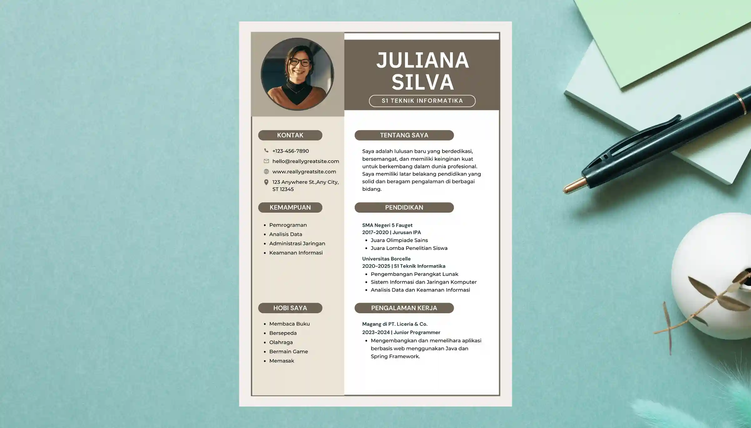 Panduan Membuat CV Kerja: Struktur, dan Kesalahan yang Harus Dihindari