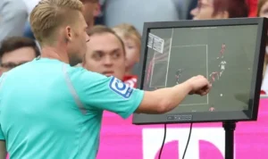 Kegunaan VAR dalam Permainan Sepak Bola