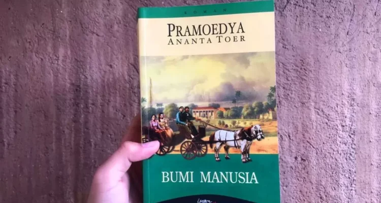 Resensi Novel Bumi Manusia Karya Besar yang Menggambarkan Pergulatan Identitas dan Kolonialisme